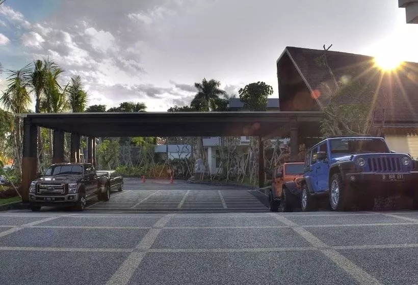 Fotos del hotel Ijen Suites Resort & Convention:  17