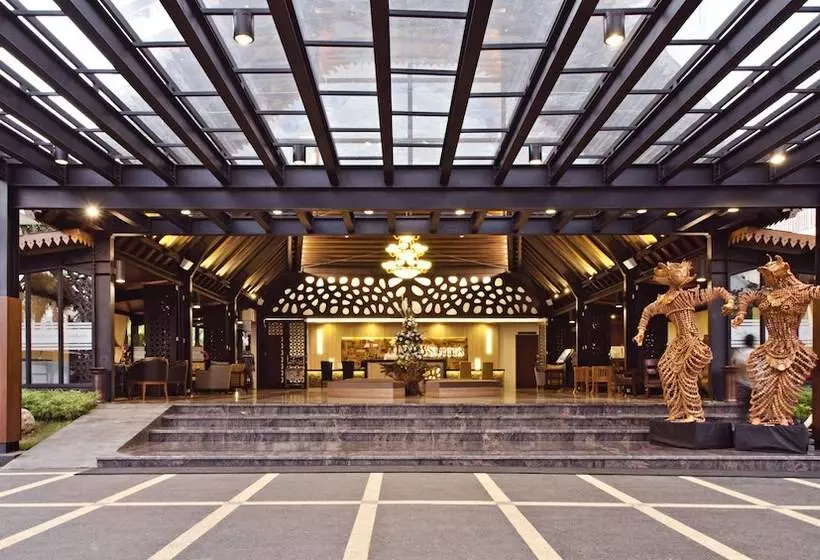 Fotos del hotel Ijen Suites Resort & Convention:  12