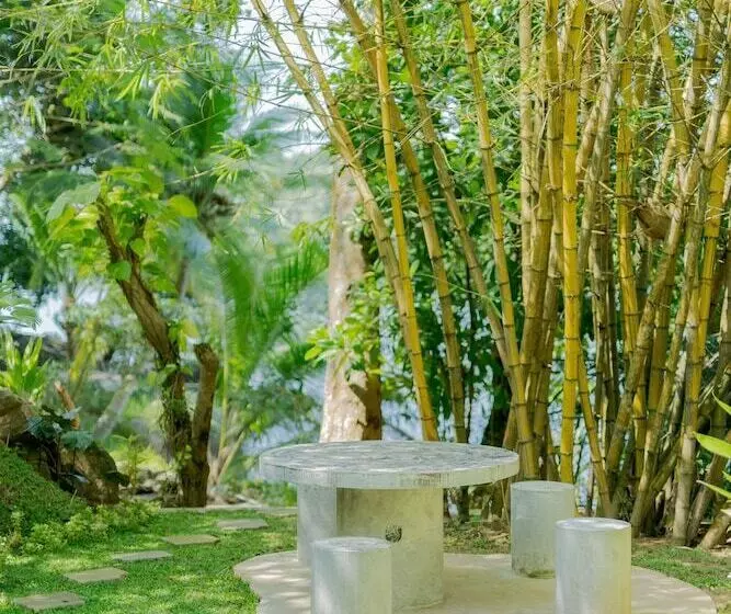 Fotos del hotel Bird Lake Resort:  2