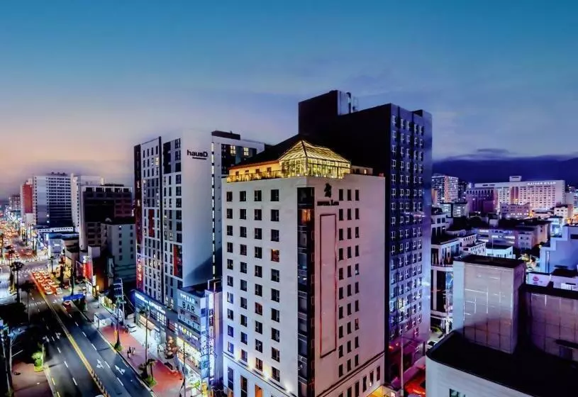 Fotos del hotel Leo:  25