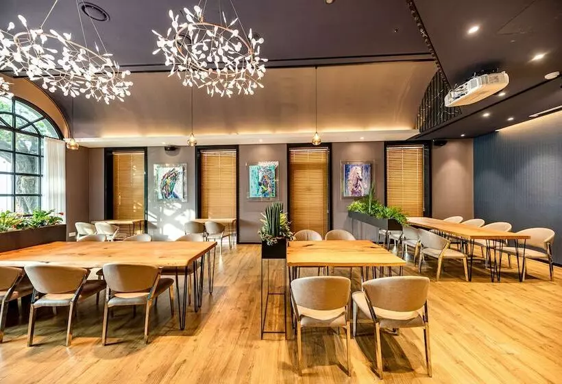 Fotos del hotel Leo:  23