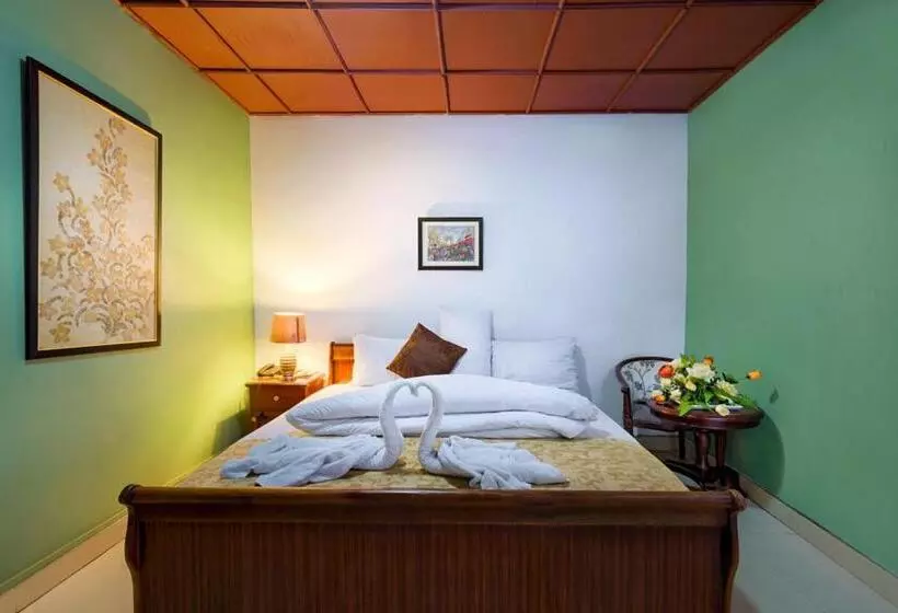 Fotos del hotel Okumah:  5