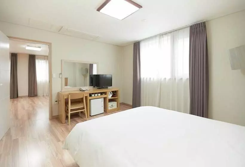 Fotos del hotel Towerhill:  16