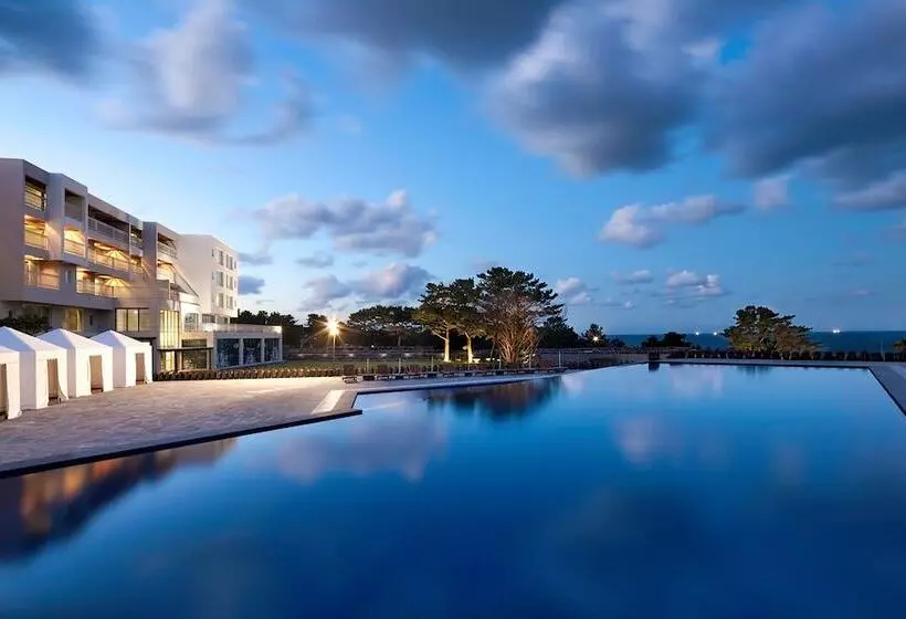 Boutique Villa De Aewol