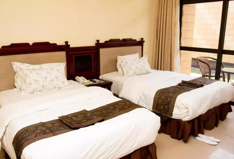 Fotos del hotel Mika Hotel Kabulonga:  20