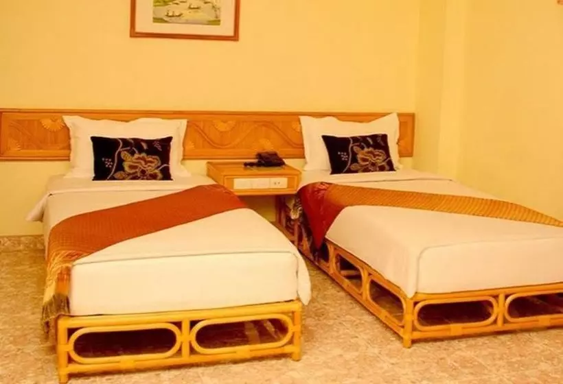 Fotos del hotel Evergreen:  9