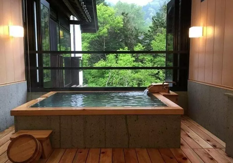 Fotos del hotel Honke Bankyu:  3