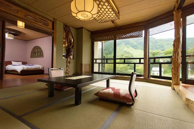 Fotos del hotel Honke Bankyu:  15