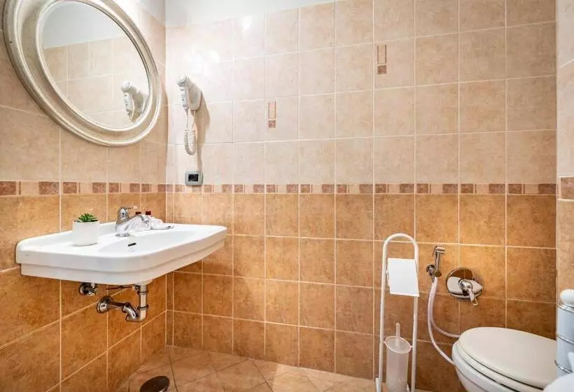 Fotos del hotel Ghirlandaio Florence:  17