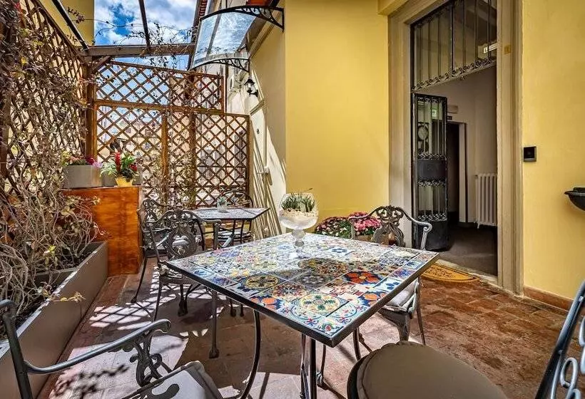 Fotos del hotel Ghirlandaio Florence:  4