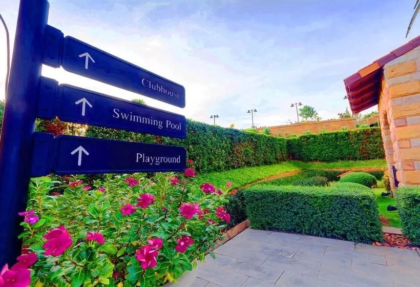 Fotos del hotel Town Square Suites By Toscana Valley:  2