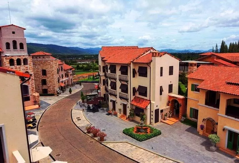 Fotos del hotel Town Square Suites By Toscana Valley:  6