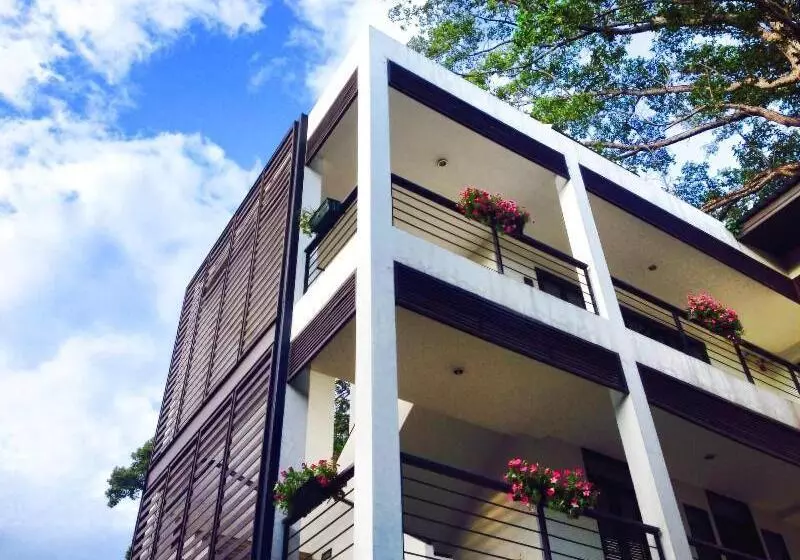 Fotos del hotel 296 The Radtanaiya Residence:  5