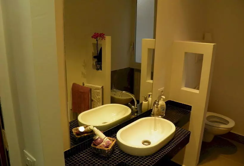 Fotos del hotel Guesthouse B&b Piazza Istria:  8