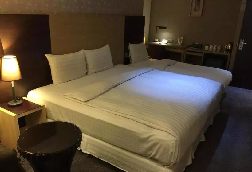 Leesing Hotel  Qixian