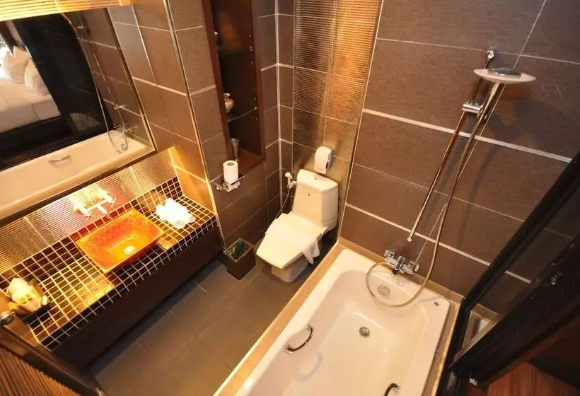 Fotos del hotel Chalelarn:  12