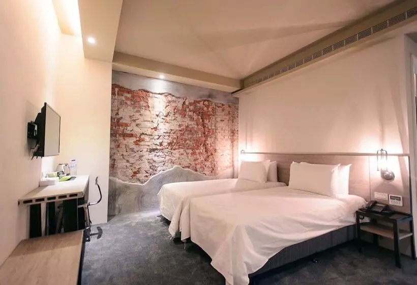 Fotos del hotel Kiwi Express Hoteltaichung Station Ii:  11