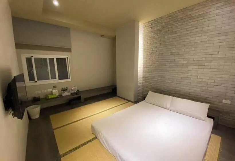 Kiwi Express Hoteltaichung Station Ii