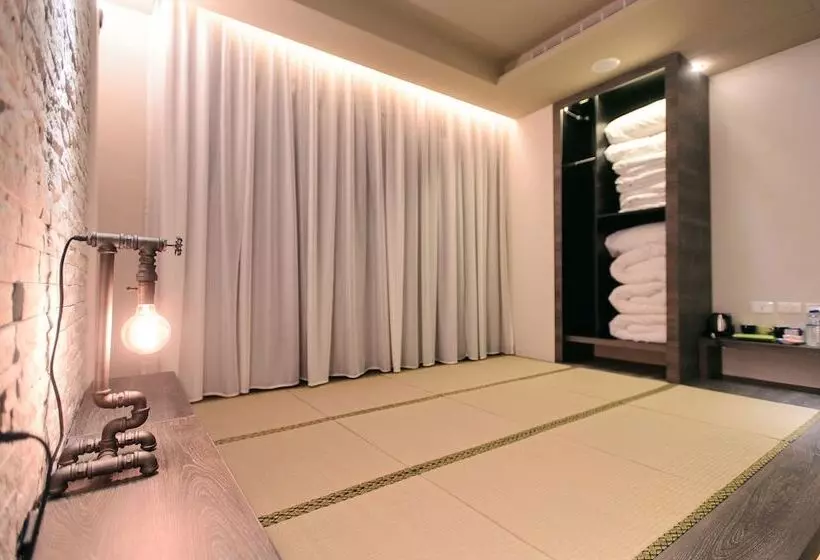 Fotos del hotel Kiwi Express Hoteltaichung Station Ii:  25