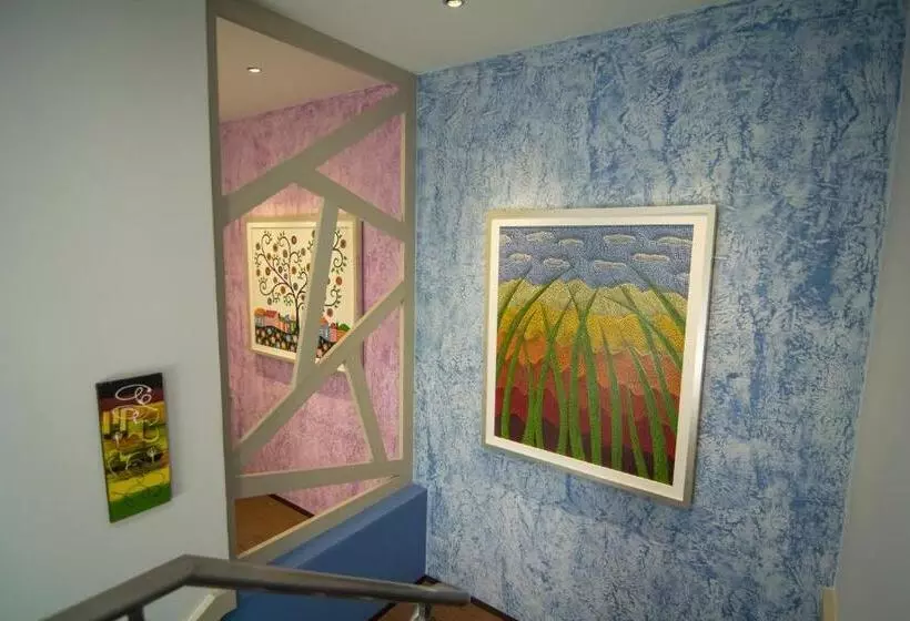 Fotos del hotel Sunshine Inn Plus:  7