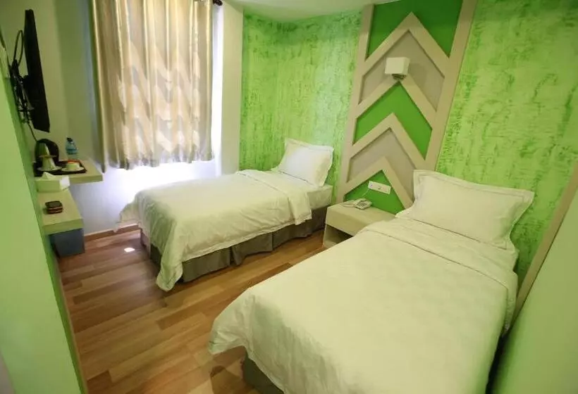 Fotos del hotel Sunshine Inn Plus:  12