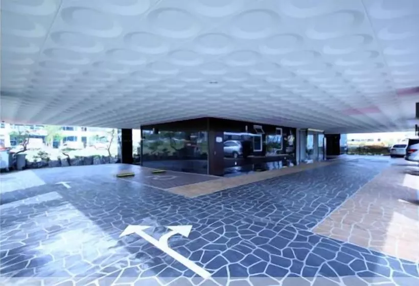 Fotos del hotel World Tourist:  6