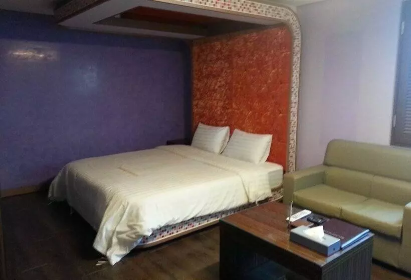 Fotos del hotel World Tourist:  19