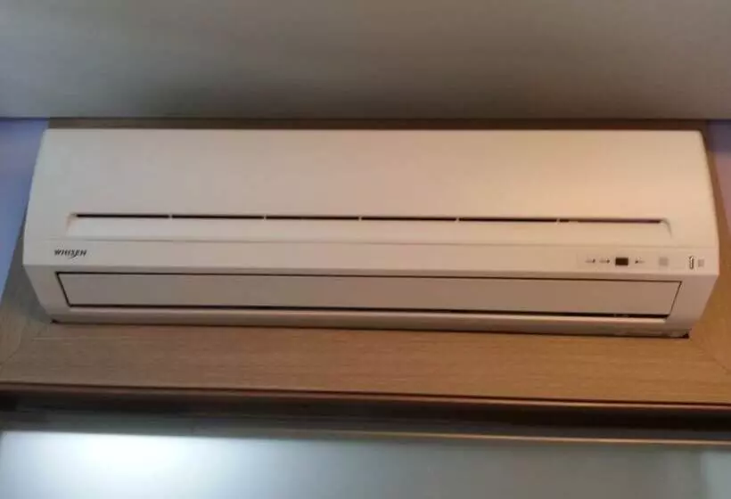 Fotos del hotel World Tourist:  8