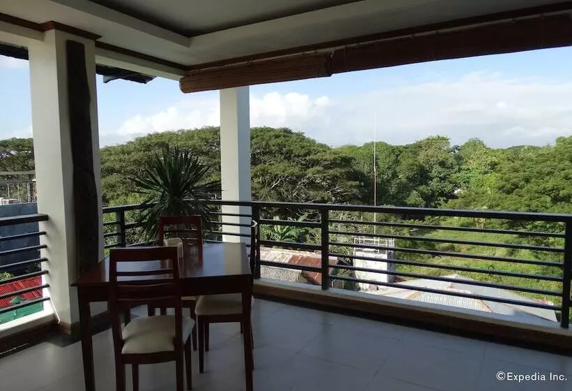 Fotos del hotel Ipil Suites Puerto Princesa:  6