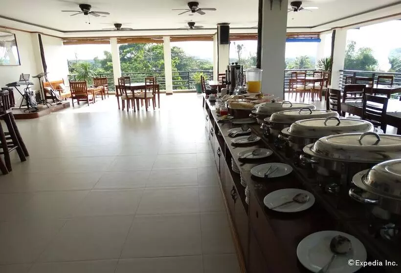 Fotos del hotel Ipil Suites Puerto Princesa:  8