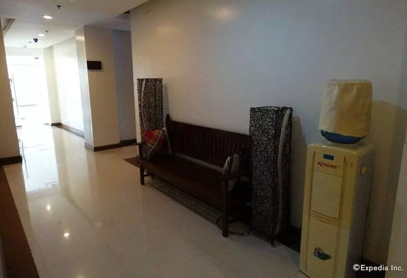 Fotos del hotel Ipil Suites Puerto Princesa:  3