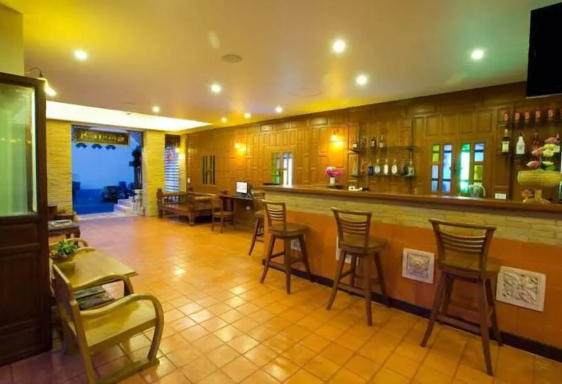 Fotos del hotel Korbua House:  5