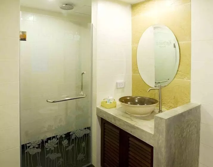 Fotos del hotel Korbua House:  13