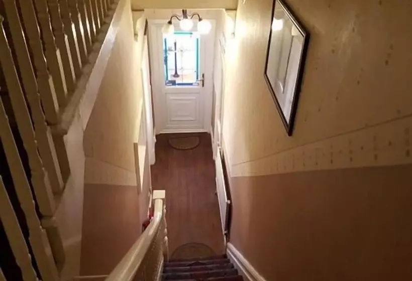 Fotos del hotel The Hollingdales:  3