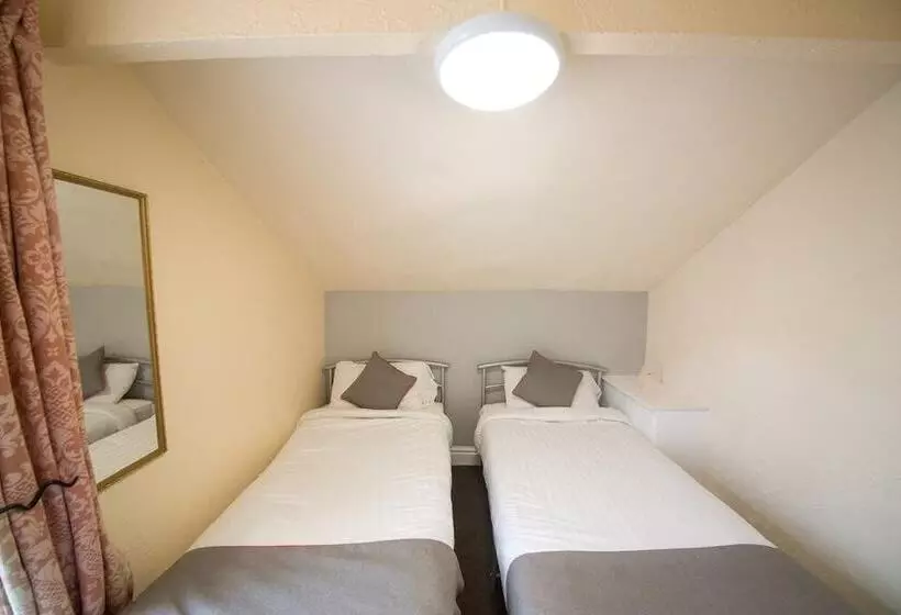 Fotos del hotel The Hollingdales:  13