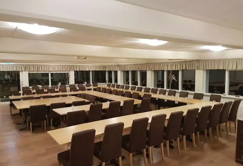 Fotos del hotel Kjarnalundur:  7