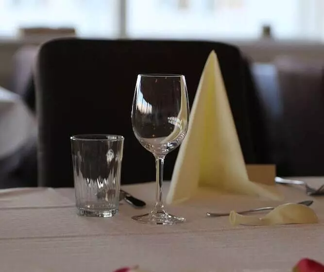 Fotos del hotel Kjarnalundur:  6