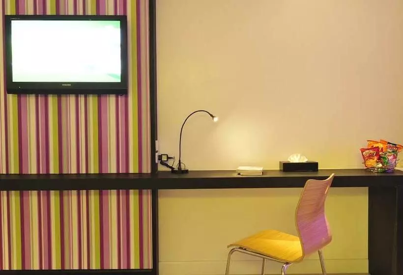 Fotos del hotel At 24 Boutique:  25