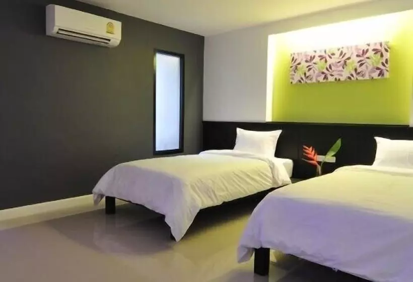 Fotos del hotel At 24 Boutique:  18