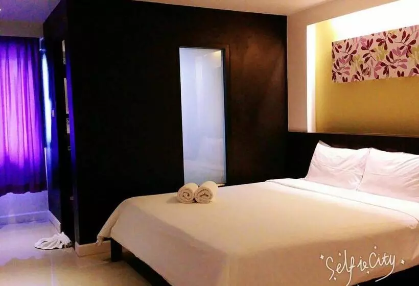 Fotos del hotel At 24 Boutique:  7