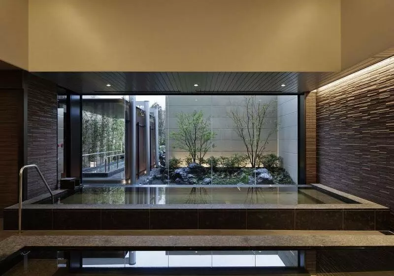 Fotos del hotel Kobe Minato Onsen Ren:  11