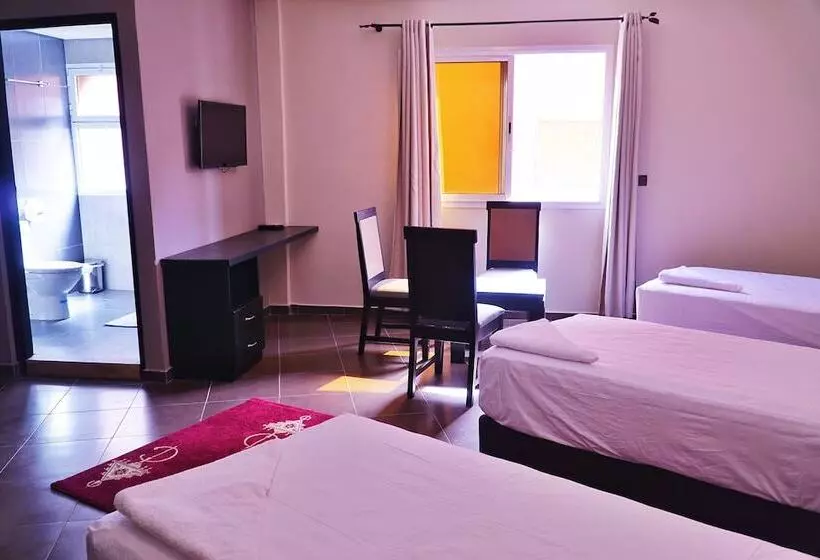 Fotos del hotel The Surf:  15