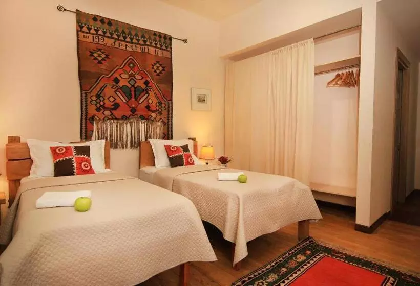 Fotos del hotel Silk Road:  8