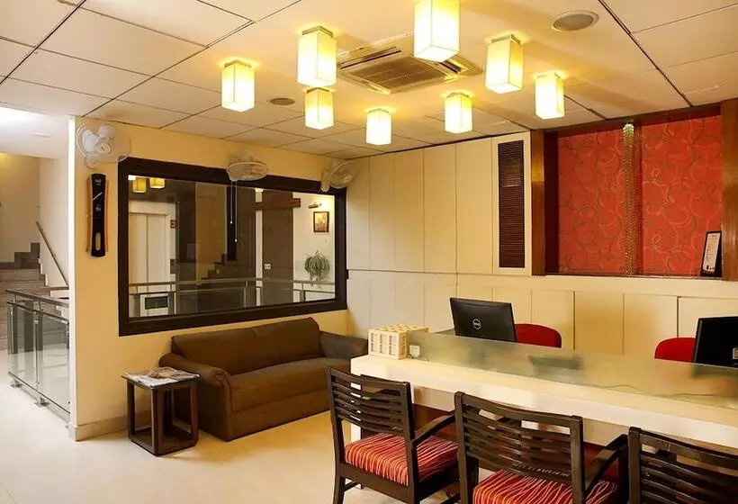 Fotos del hotel Ahuja Residency Cyber City Ii:  2