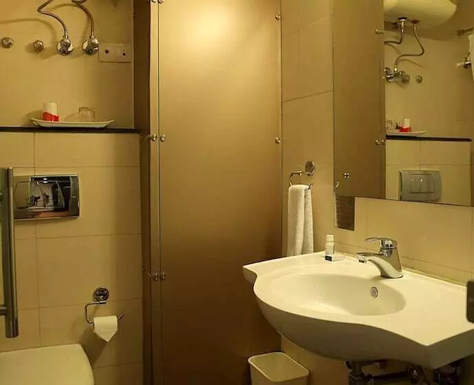Fotos del hotel Ahuja Residency Cyber City Ii:  11