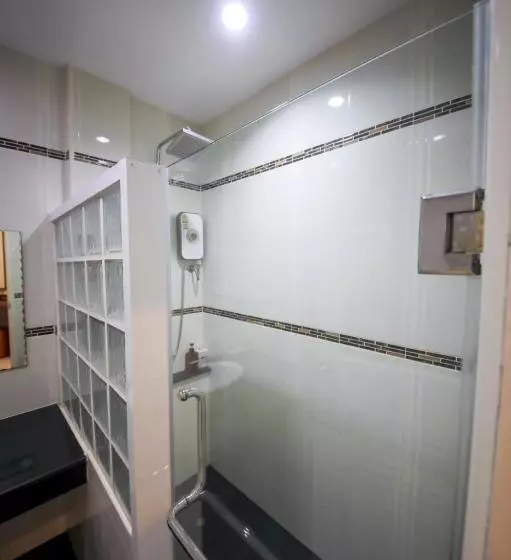 Fotos del hotel The S.g:  19