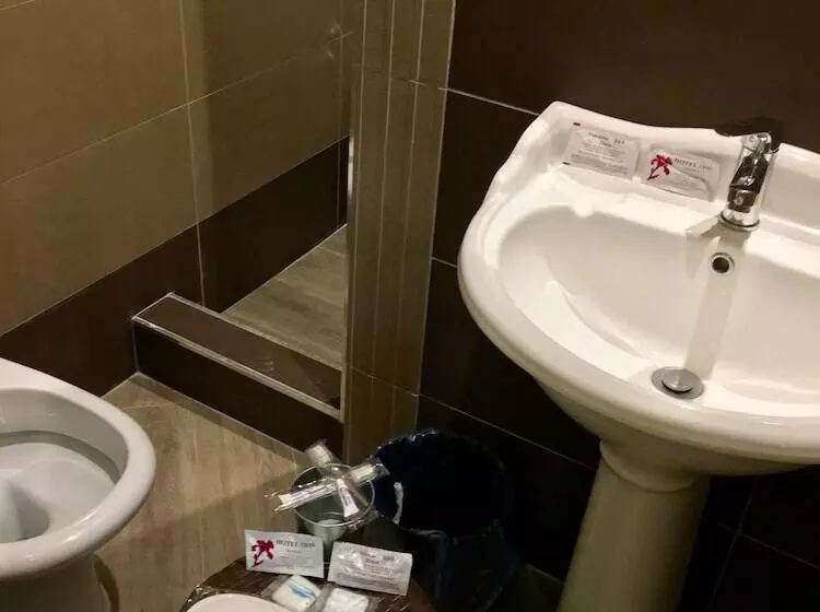 Fotos del hotel Pensione Enea:  3