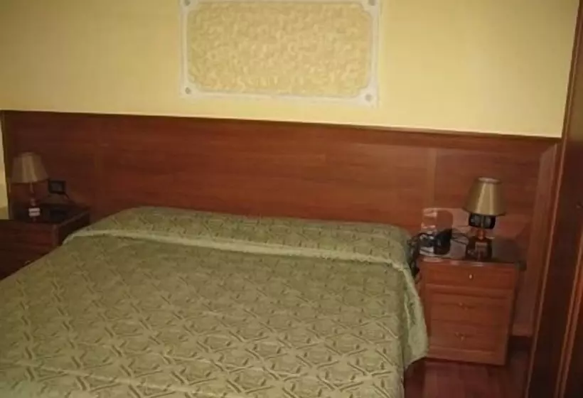 Fotos del hotel Pensione Enea:  14