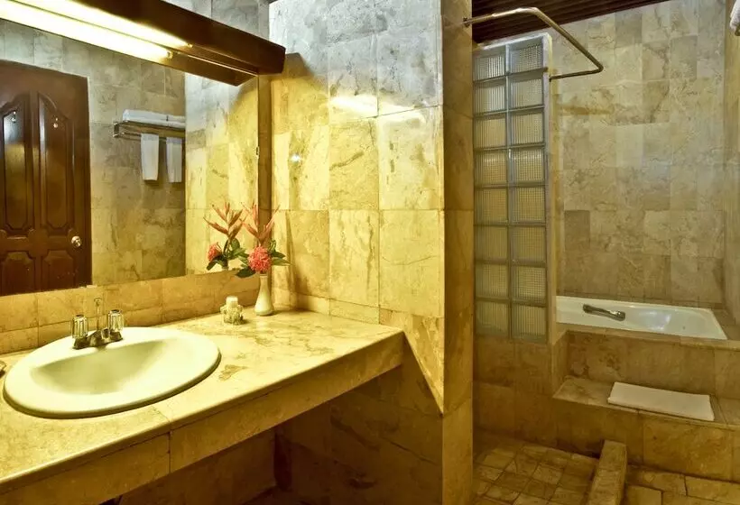 Fotos del hotel Sari Bunga:  8