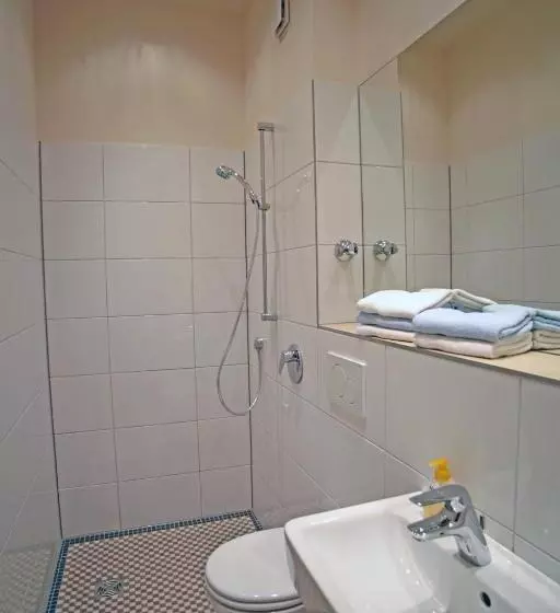 Fotos del hotel Südbrücke Köln:  7
